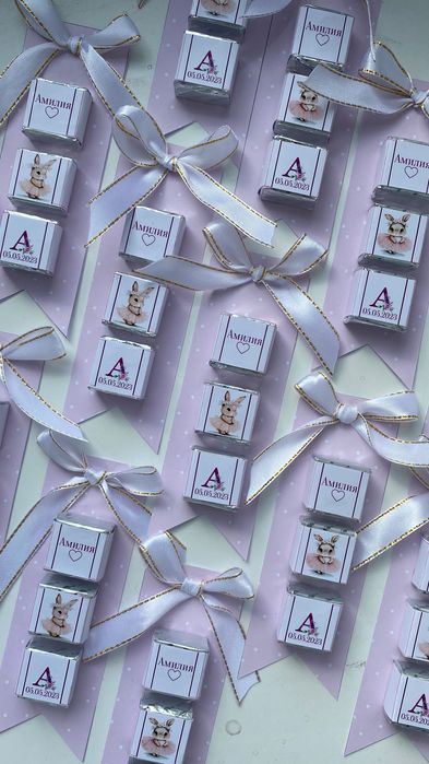 Шоколад, открытки, бонбоньерки, тойбастар, комплименты для гостей