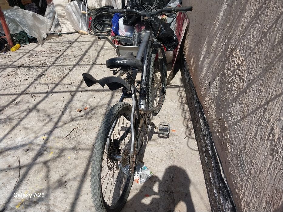 Продам велик феникс за 27000