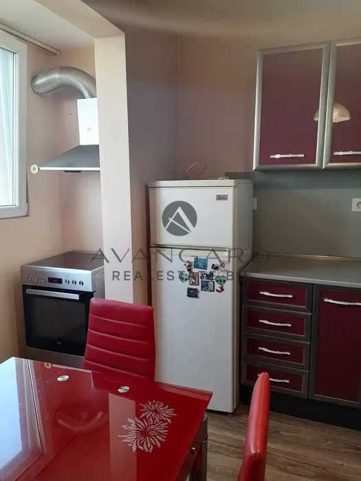 Продава се Двустаен апартамент в Пловдив, Изгрев - 68 кв.м за 881 €/кв.м - Снимка #11