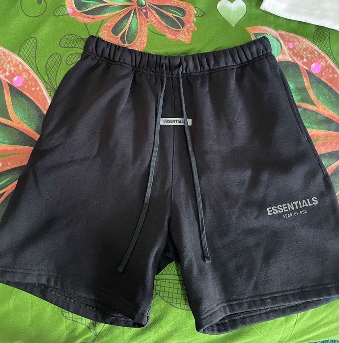 Pantaloni scurti Essentials FOG reflective albi/negrii