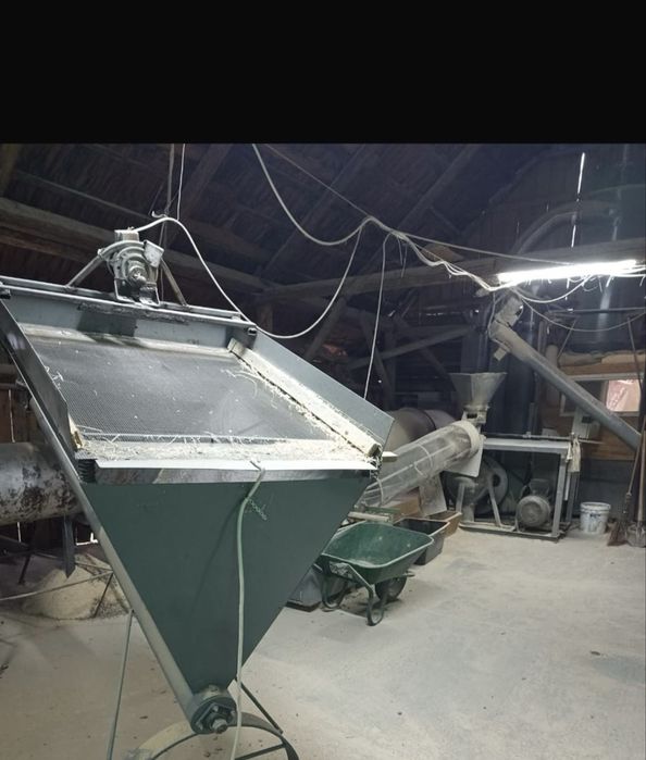 Linie de producere PELEȚI !