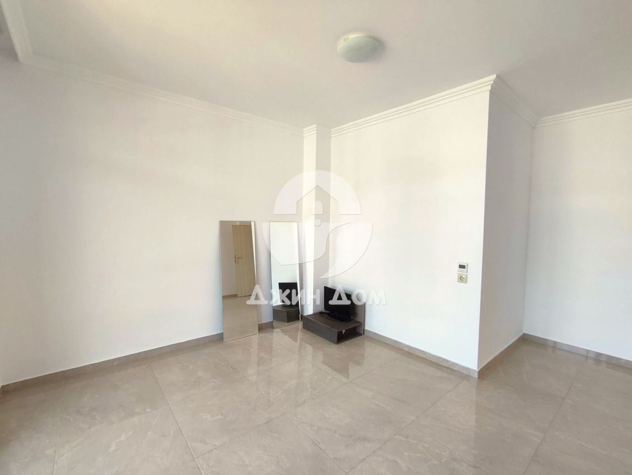 Продава се Многостаен апартамент в Свети Влас - 176 кв.м за 1504 €/кв.м - Снимка #8
