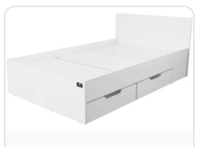 Срочна продаю кровать