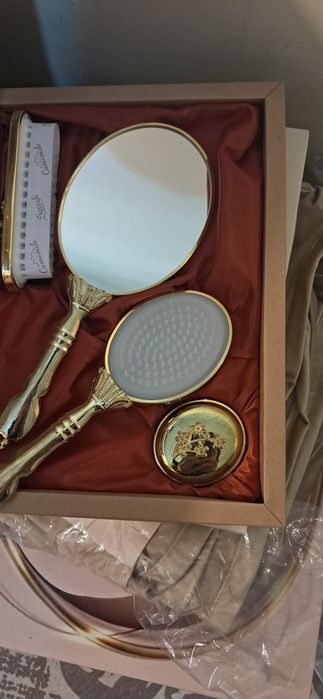 комплект гребени за огледало за булчинска зестра