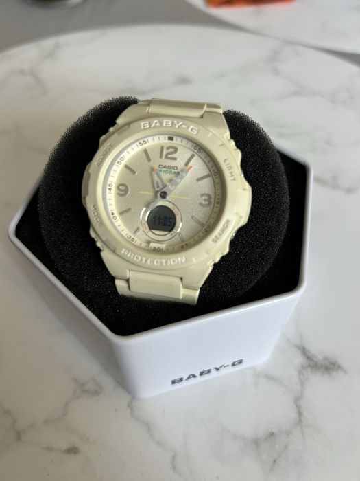 Часовник Casio Baby-G ! Оригинален! 60 лв!