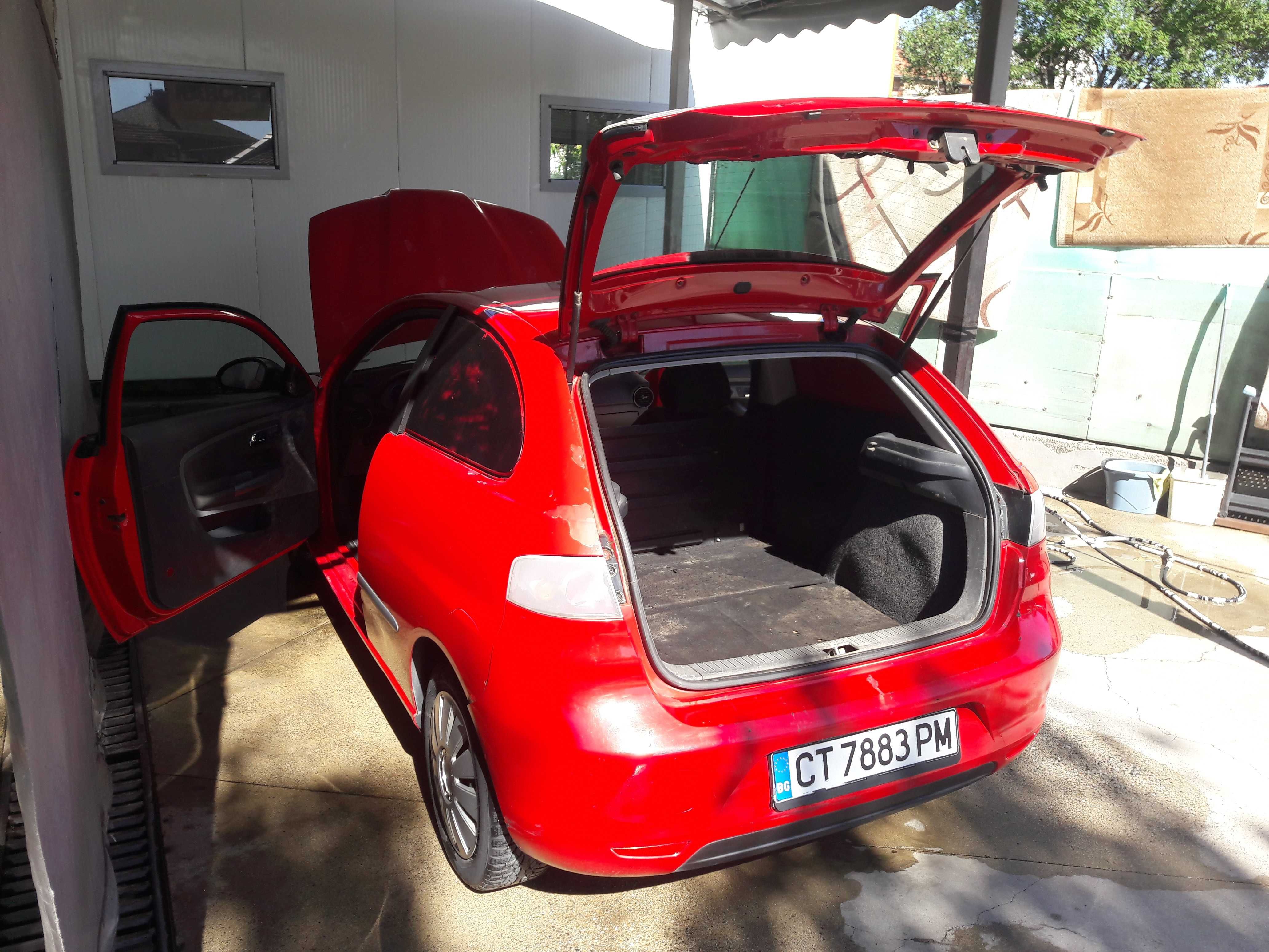 Автомобил Seat Ibiza