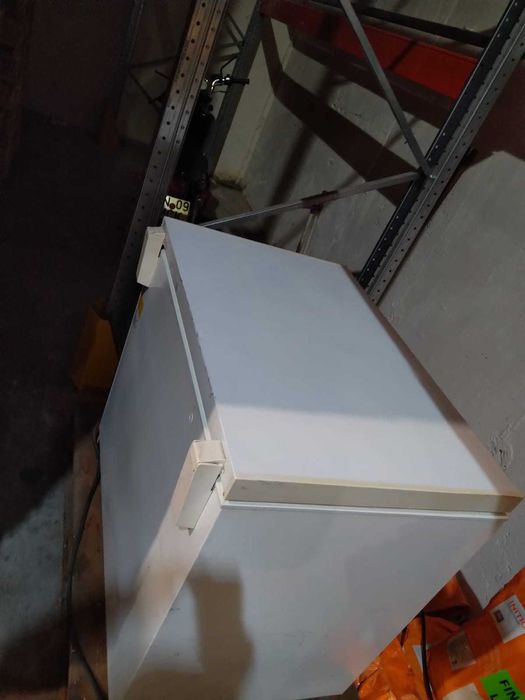 Lada frigorifica Zanussi