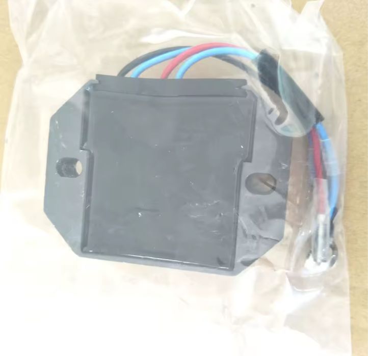 Releu Incarcare Regulator Voltaj Tractor Motor Kubota 4 Fire