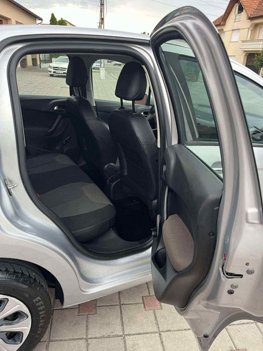 Vând Citroen C3 1.2i Benzină