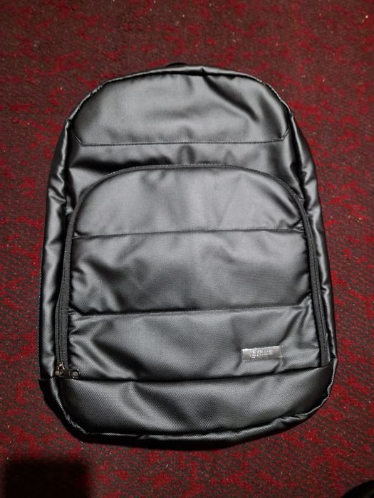 Sumka sotiladi yangi