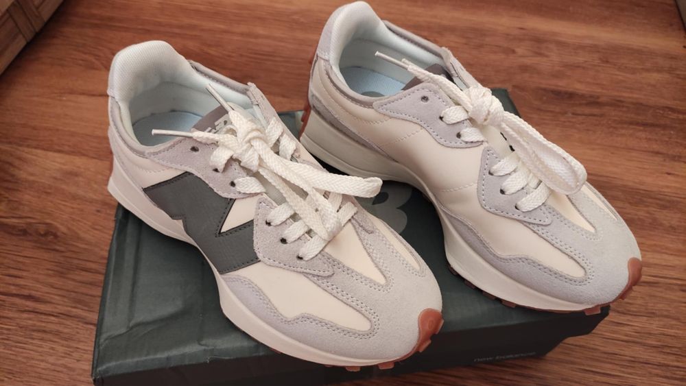 Маратонки New Balance 327