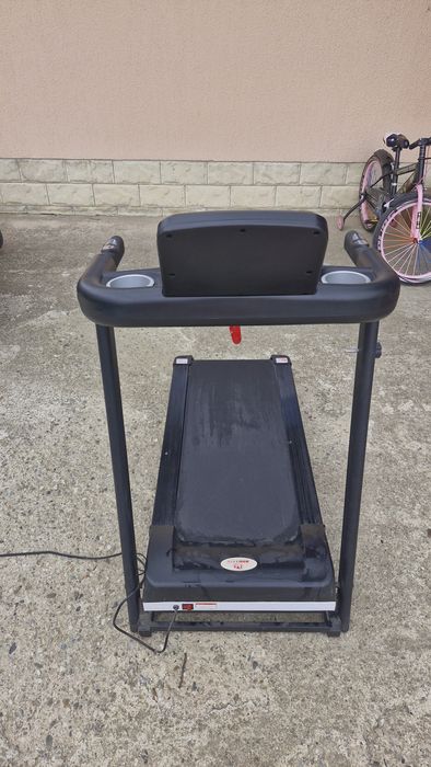 1400 RON vând bandă de alergat