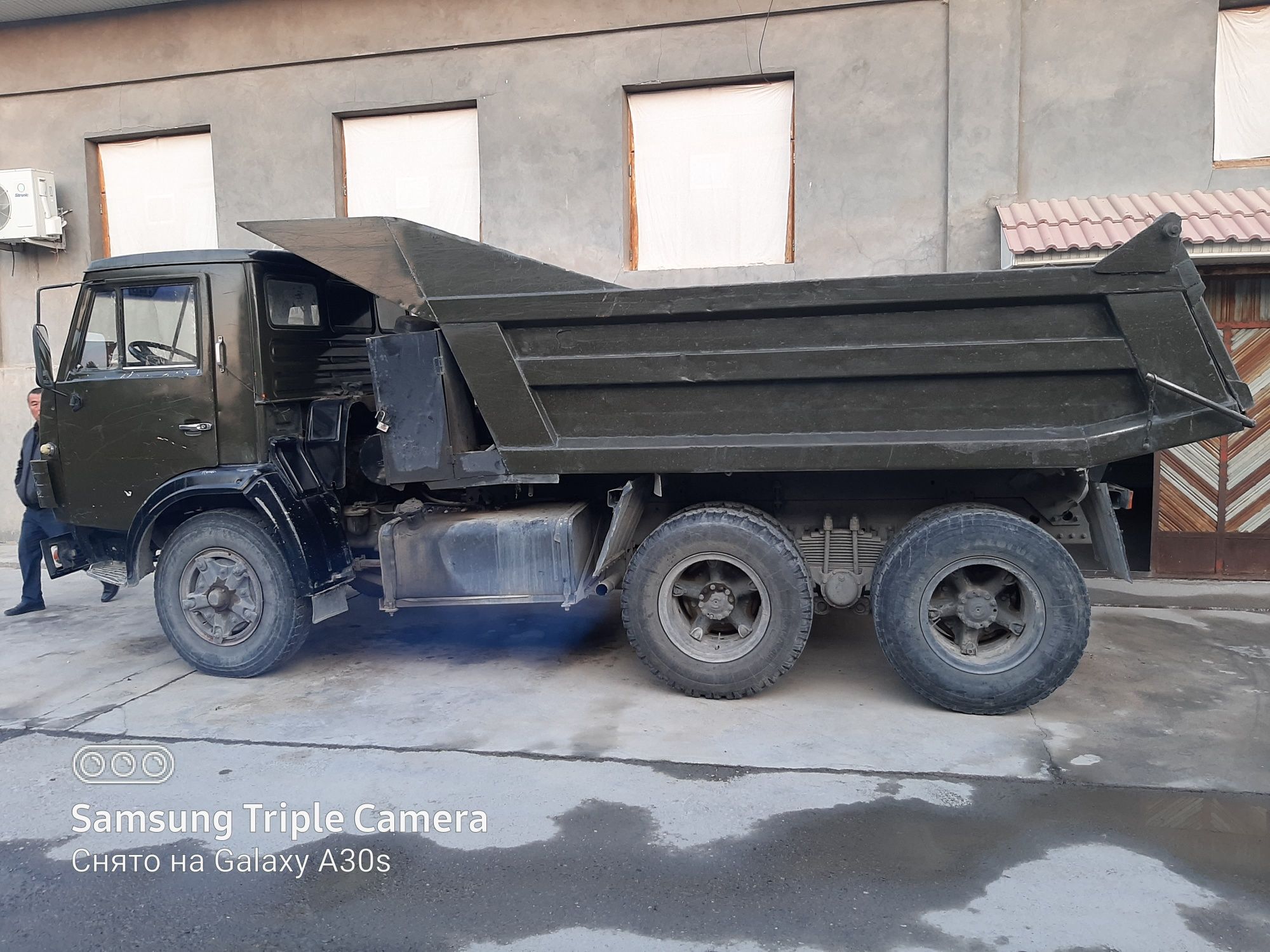 Вывоз строй мусора! Авто ЗИЛ КАМАЗ ХОВО HOVO XOVO! Рабочые парни есть!