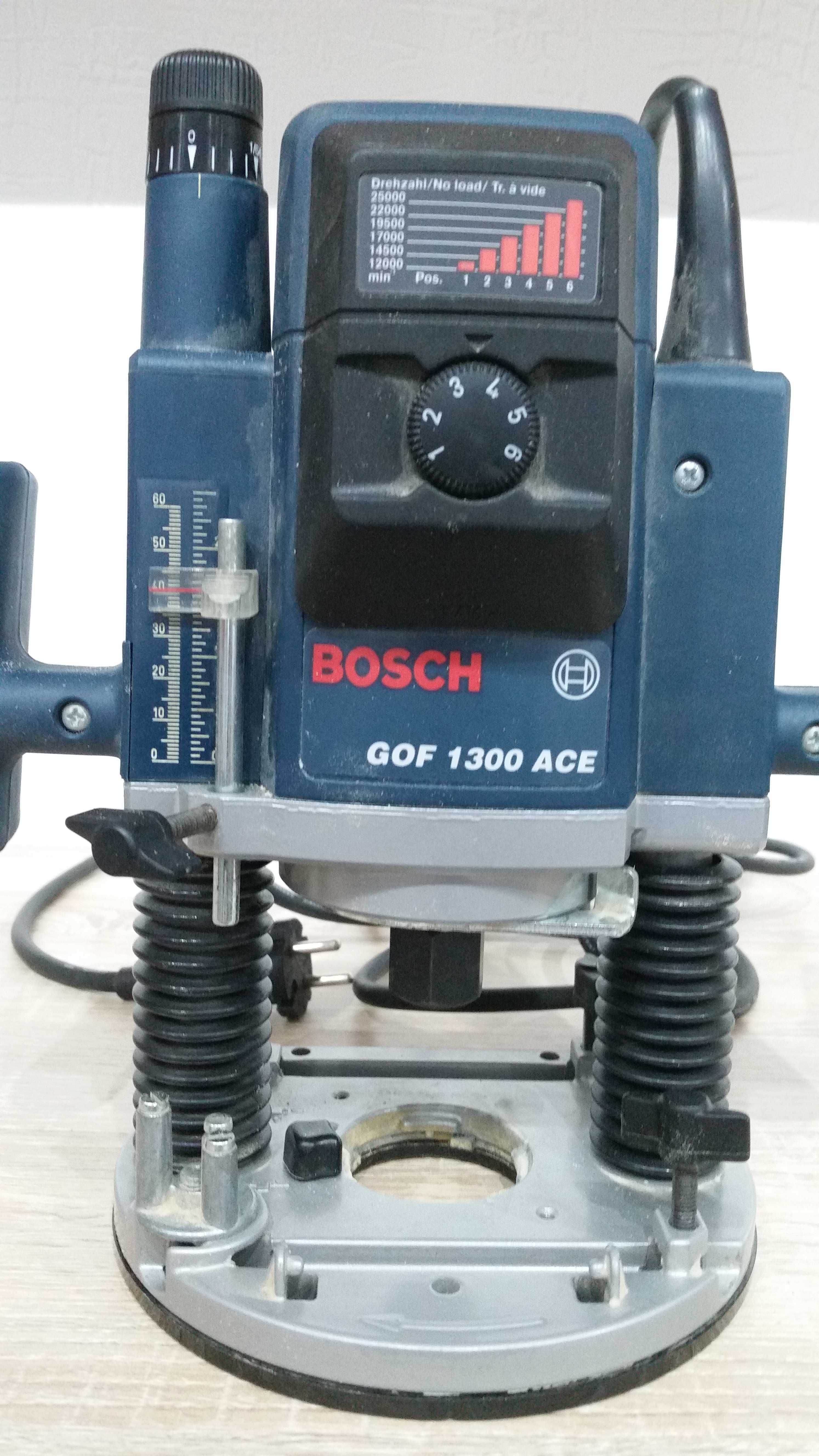 Фрезер Bosch GOF 1300 ACE