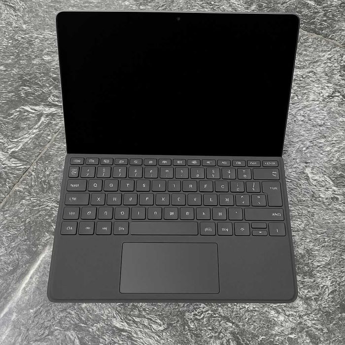 Microsoft Surface Go 3, i3-100100Y 1.30GHz