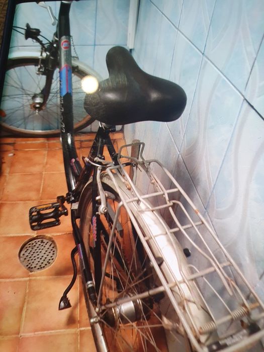 Bicicleta kalkof roti pe 28 cadru aluminiu