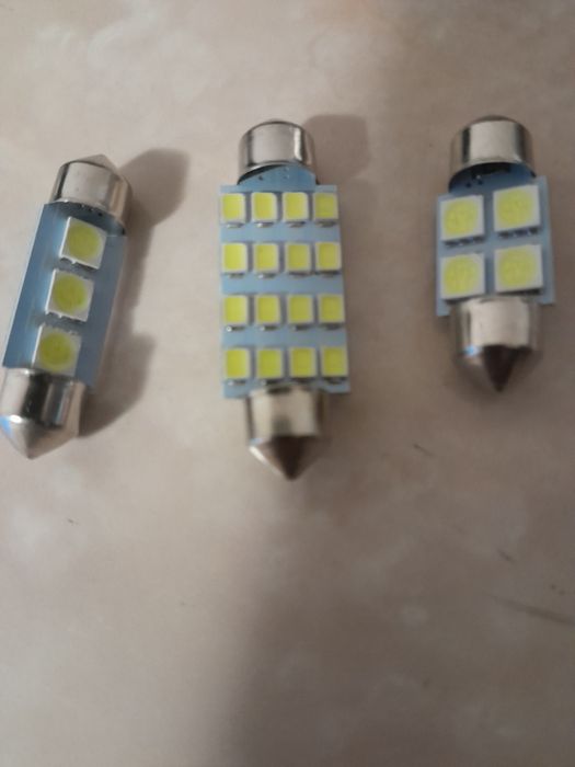 Becuri led h4, plafoniera, poziție, număr