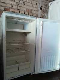 Срочно нужна продавать хороший холодильник Орск