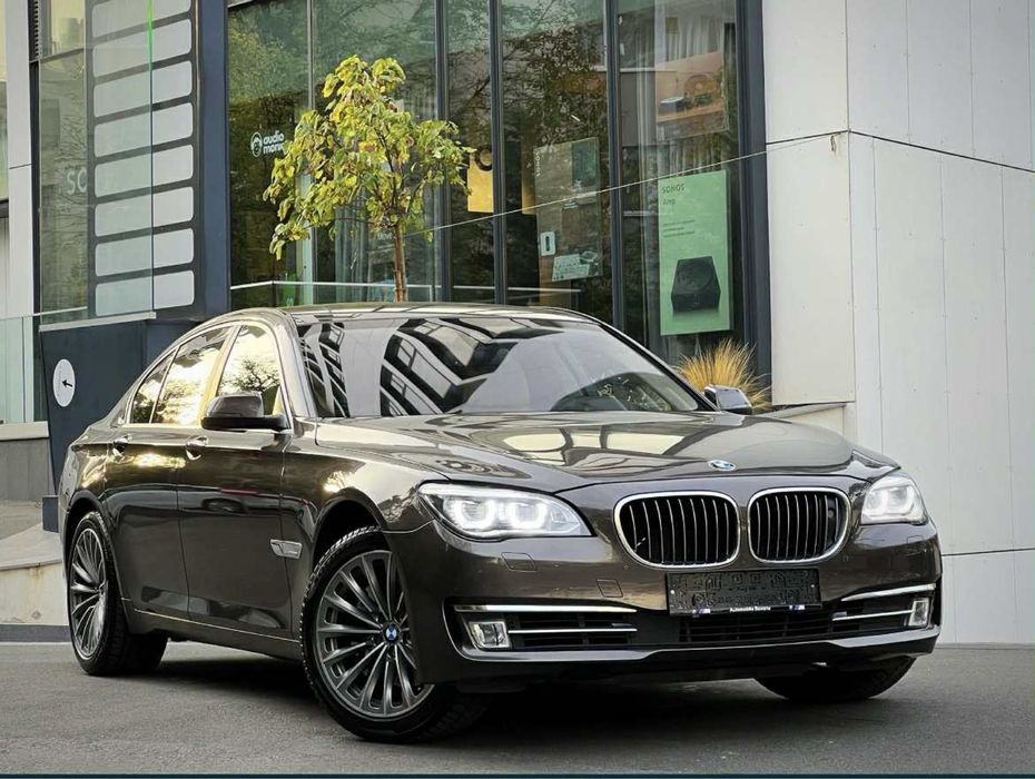 B M W 740d Xdrive (4x4) 313 CP