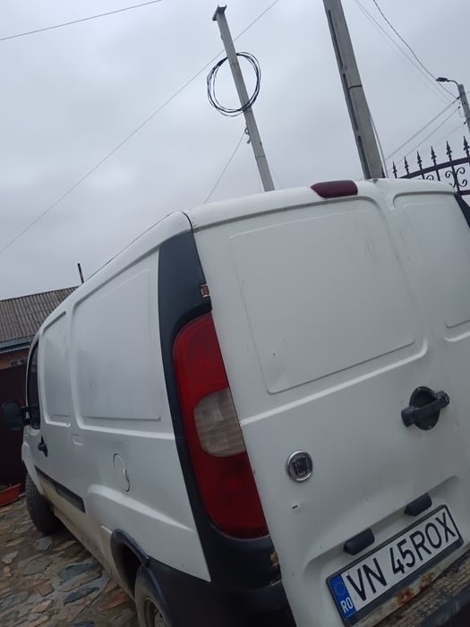 Vând fiat doblo din 2009