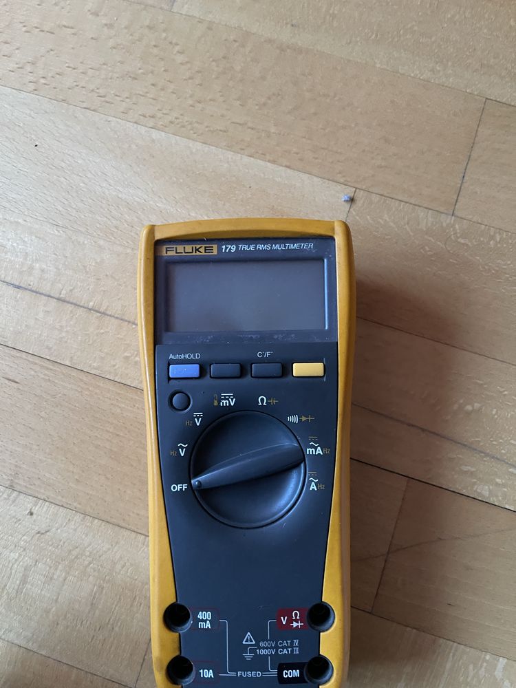 Мултиметър Fluke 179