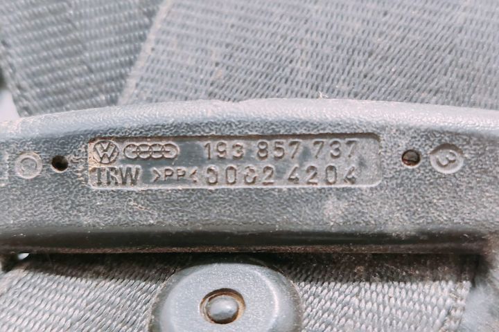 Centura de Siguranta  dreapta fata 193857737 / 1T1857706 Volkswagen V