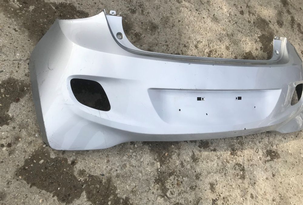 Броня задна за Ford Fiesta след 2017 година.