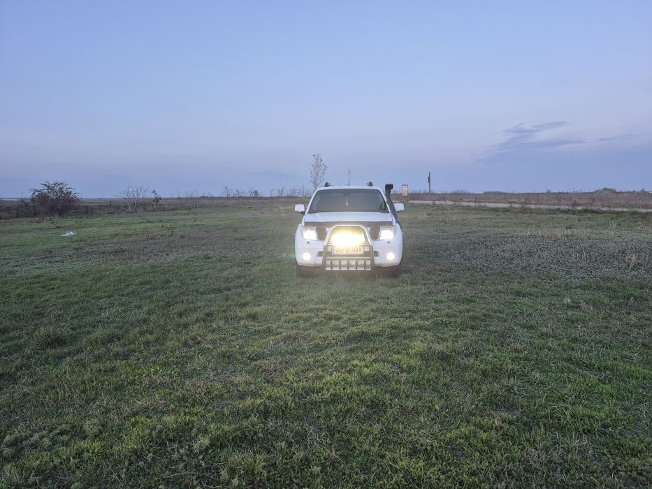 Nissan Pathfinder R51