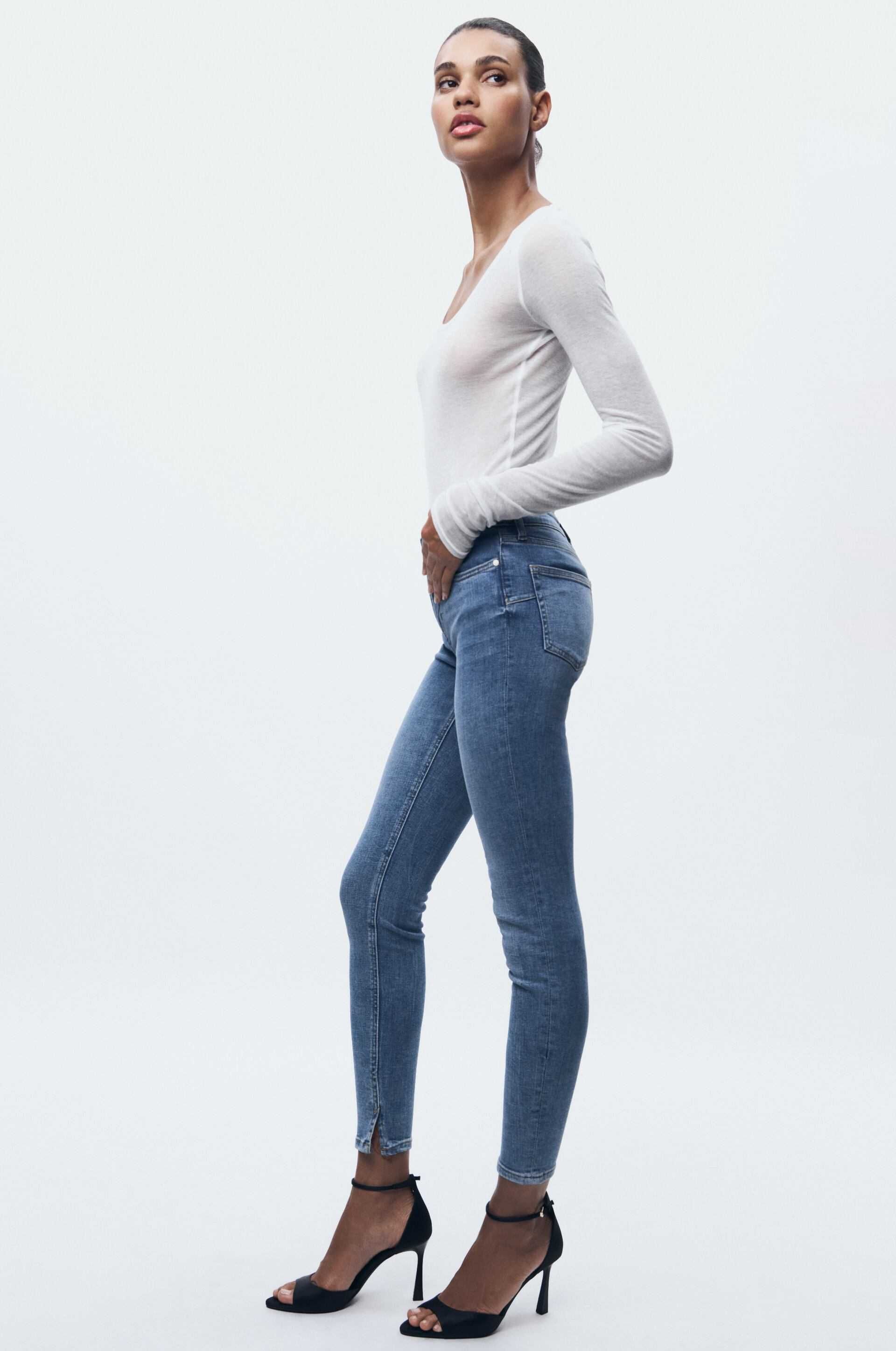 Zara Contour Skinny дамски дънки със средно висока талия