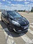 Renault grand scenic-Bose edition turbo