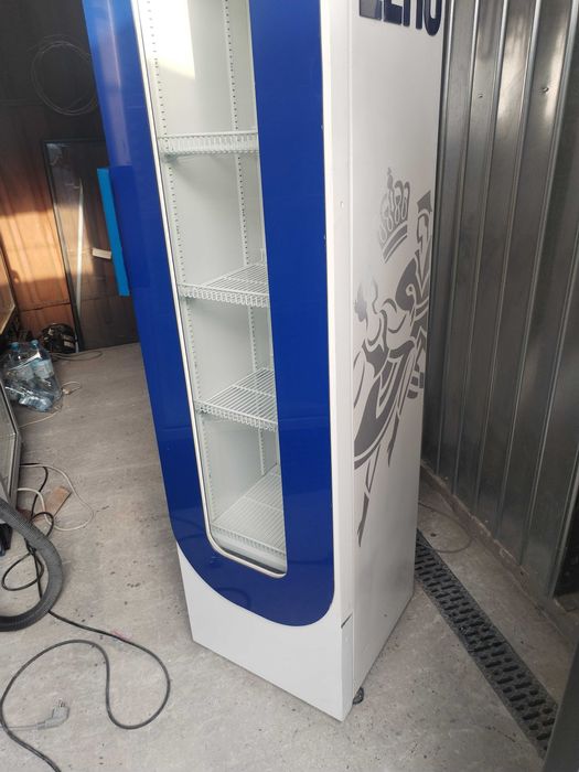 Vitrina frigorifica verticala /frigider