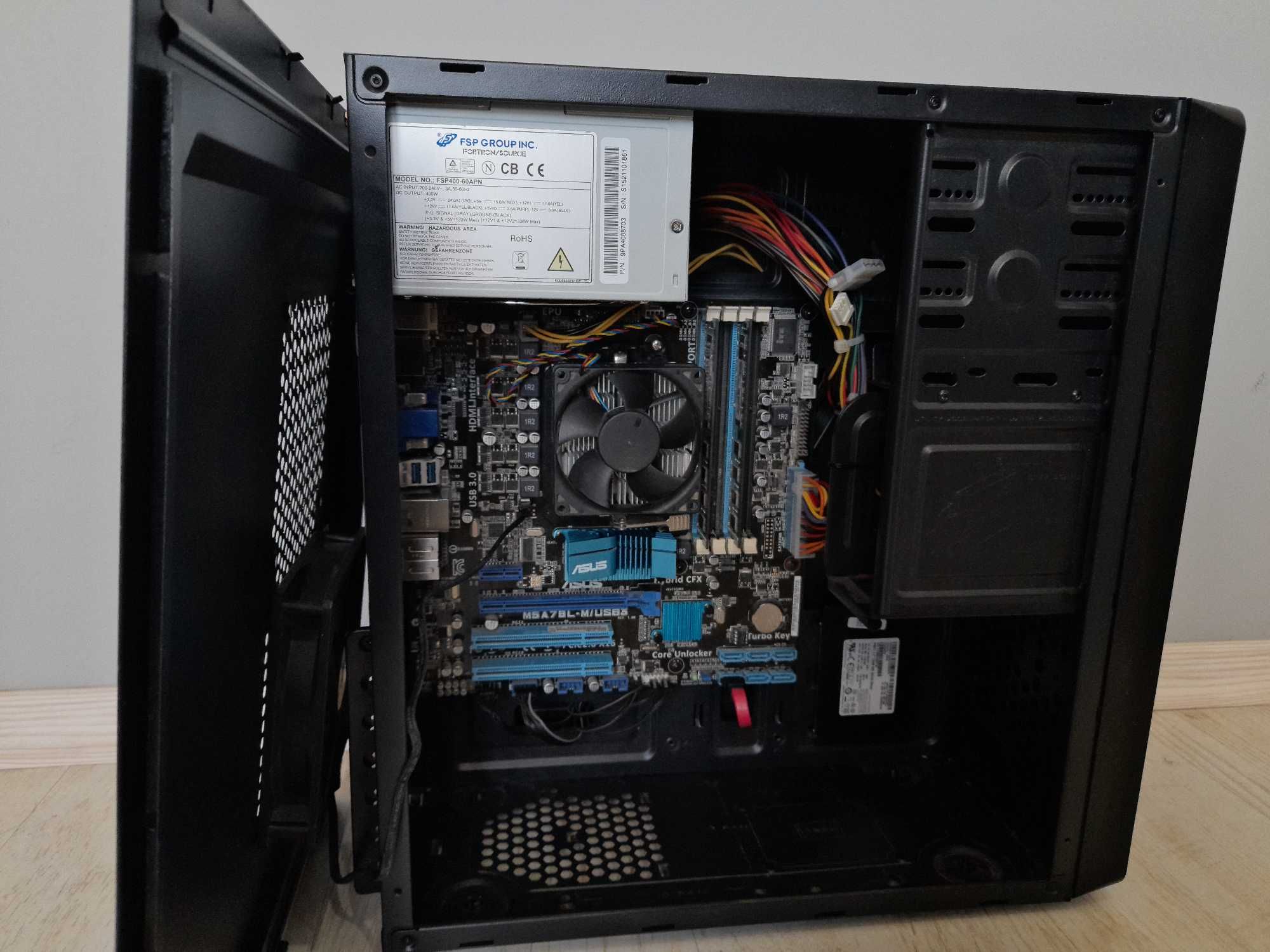 Компютър за дома 8GB RAM 128GB SSD