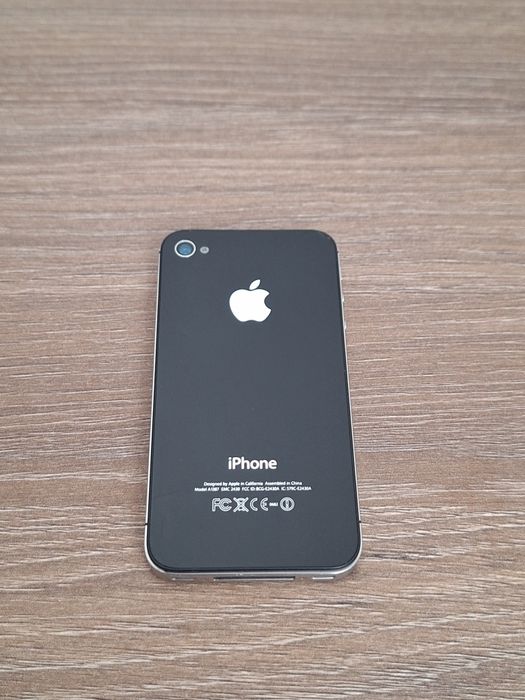 Telefon Apple Iphone 4S Black 16GB Blocat Icloud Pentru Piese Stare OK