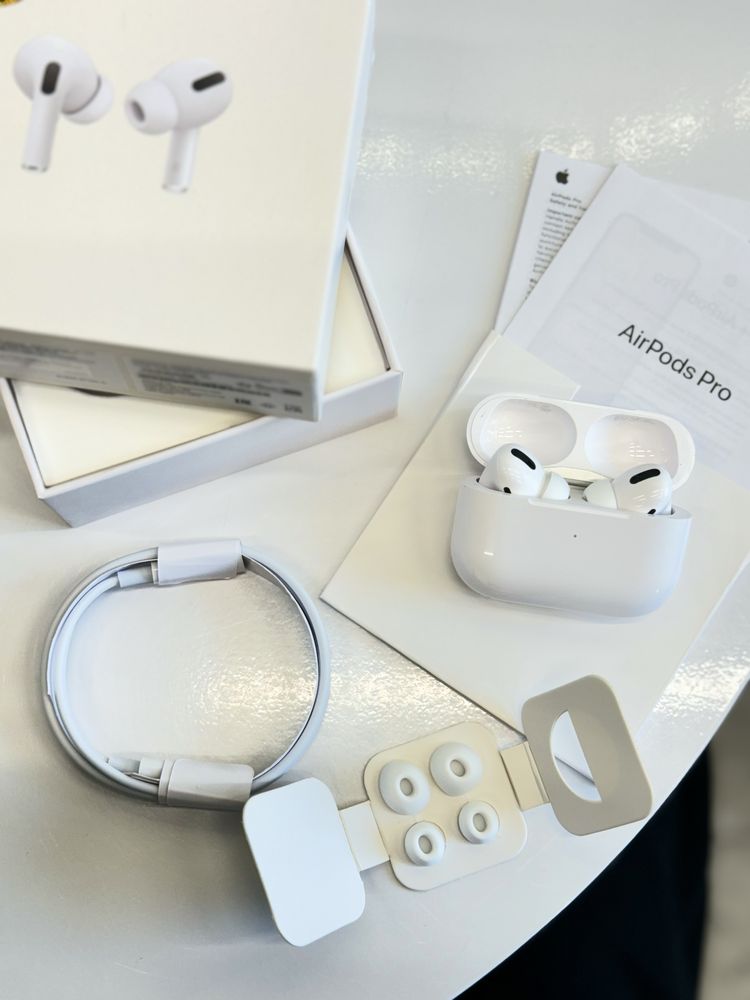 AirPods Pro.