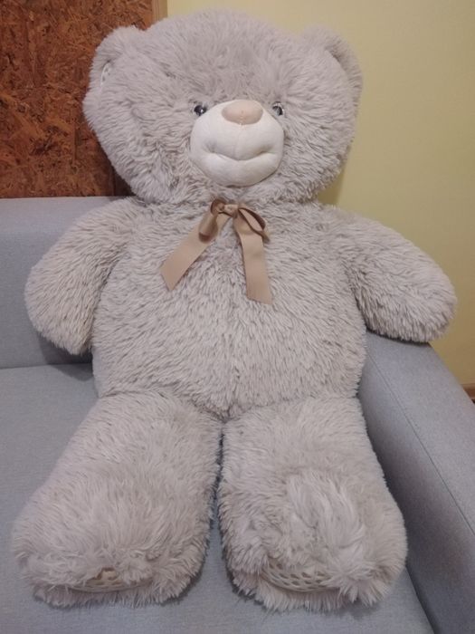 Плюшено мече голямо