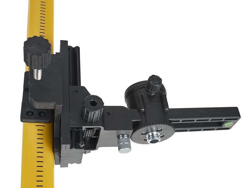 Телескопичен стълб за лазерен нивелир, разтегателен 4.2 м geko