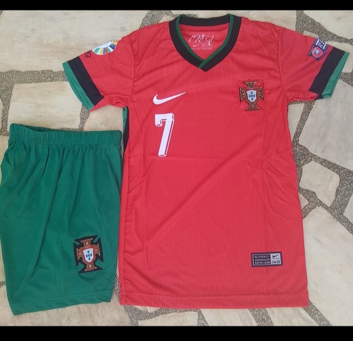 CR7 детско юношески футболни екипи Португалия НОВО сезон 2025-26 годин