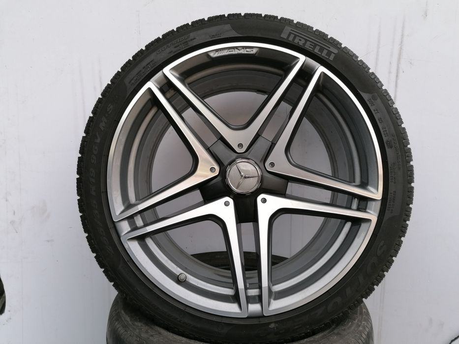 Мерцедес, Mercedes C63 AMG Coupe 19 цола