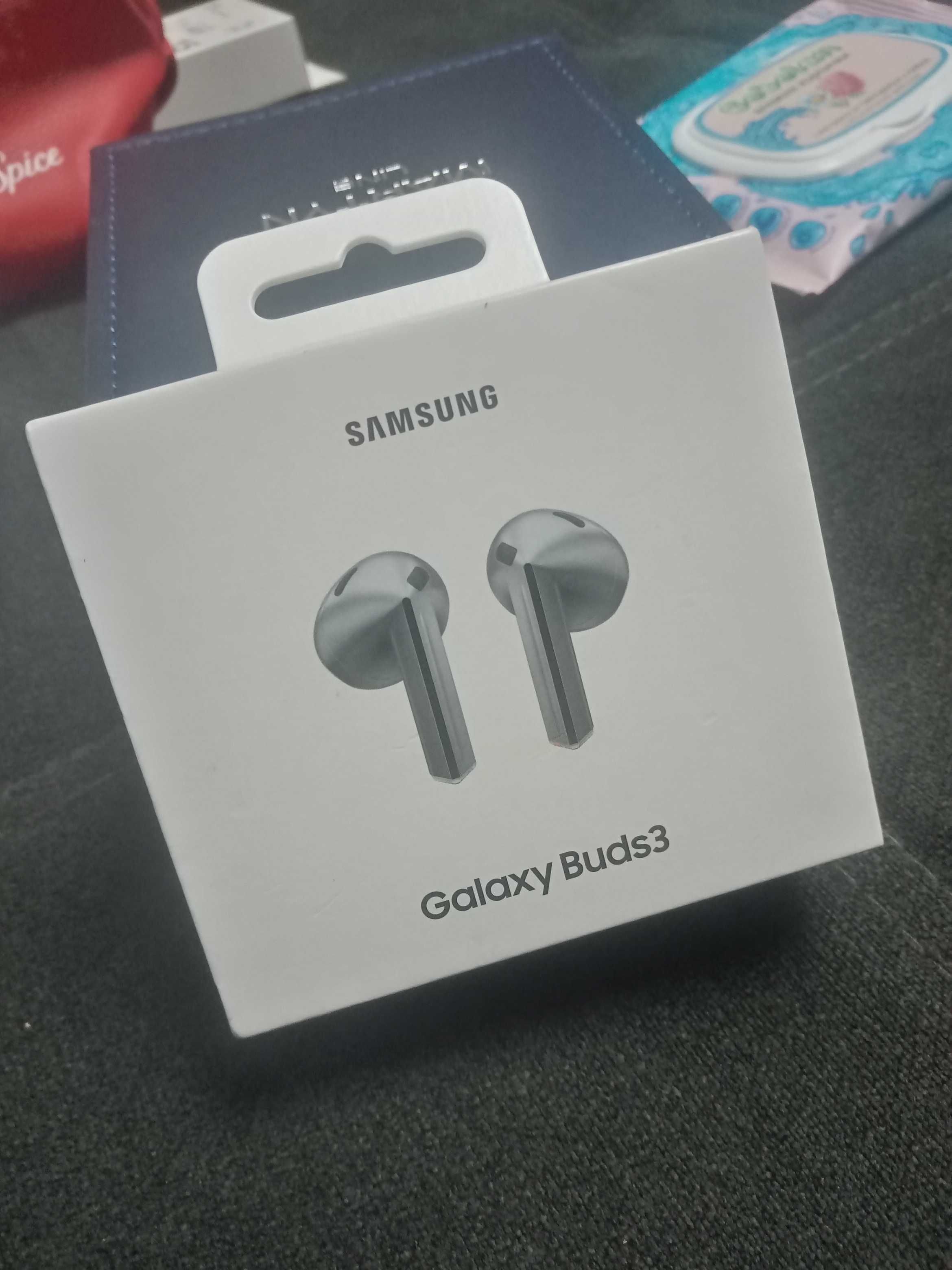 Слушалки-Samsung Galaxy Buds 3/Нови