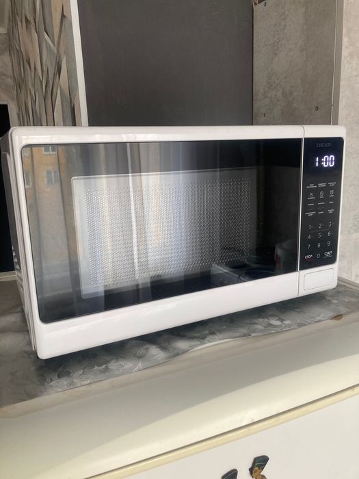 Продается микроволновая печь DEXP ES-70