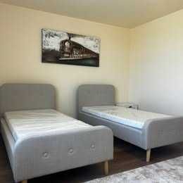 Inchiriez  casa  110 mp