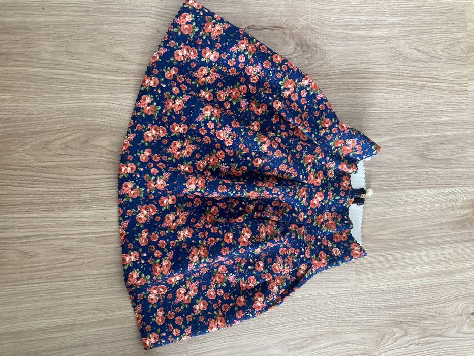 Дамска пола-балон