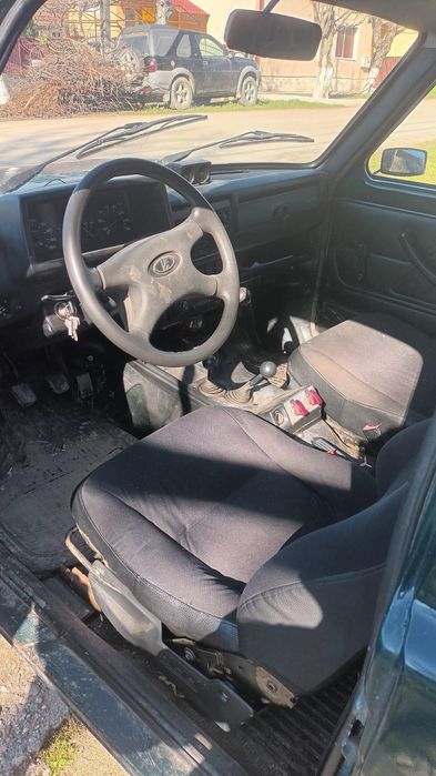 Vând Lada Niva 2008