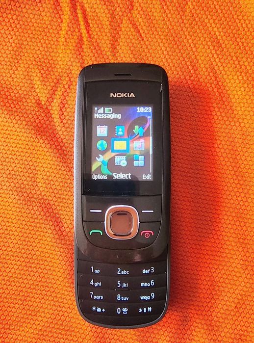 Nokia 2220s Black Nou ( orice rețea,1 minut lifetimer)