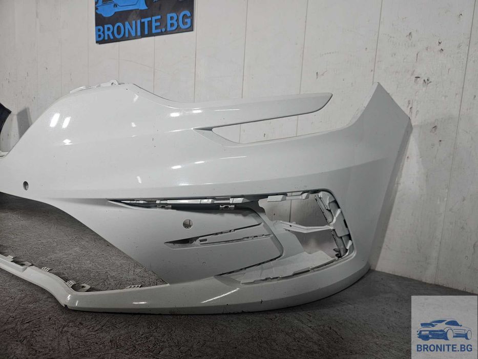 Предна броня RENAULT MEGANE Рено Меган 2020- 2025