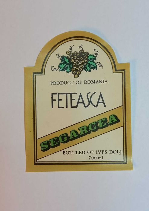 Colectie etichete vin , lihior , votca , rom , rahiu , tuica