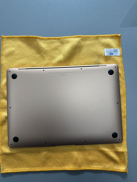 MacBook Air Retina 13-inch 2019