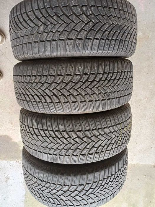 235 55 17 Anvelope iarna Bridgestone