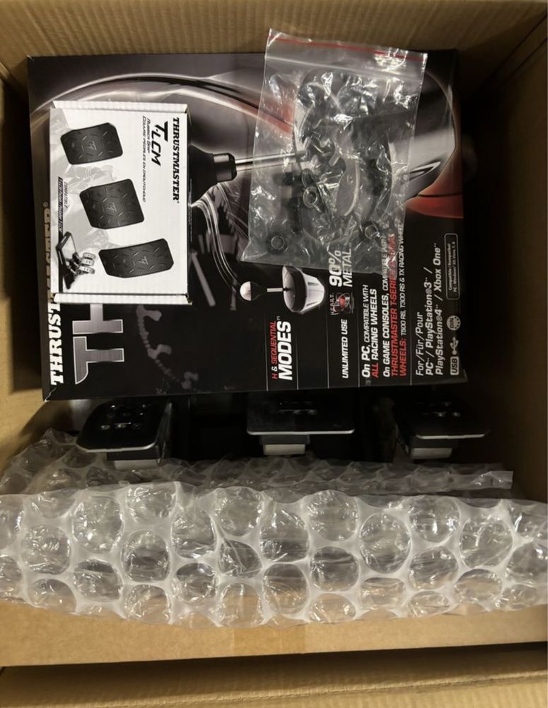 Симулатор волан седалка playseat trustmaster