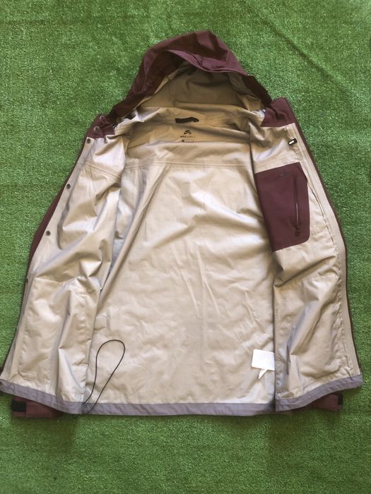 Nike SB Shield Мъжко Яке Размер L Мембрана